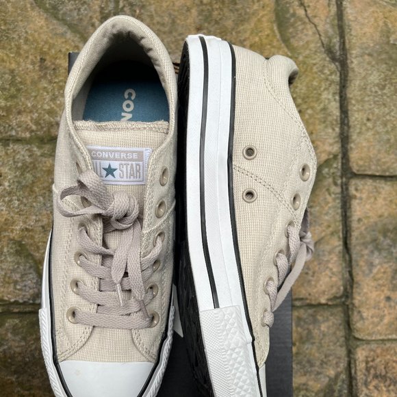 Women's Converse Chuck Taylor All Star Madison Ox Size 8 NIB Papyrus - Picture 9 of 10